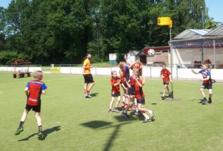 AVO E2 verliest in Zevenhuizen van kampioen Sparta E2